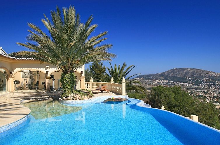 Vrijstaande woning in Moraira