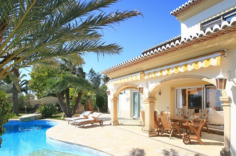 Vrijstaande woning in Moraira