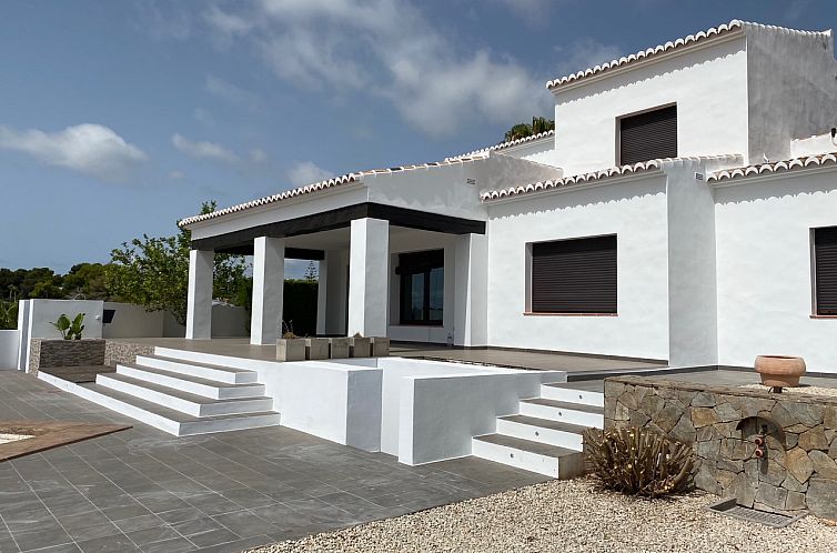 Vrijstaande woning in Moraira