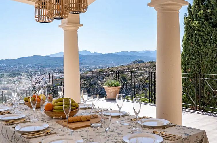 Villa Hiedra