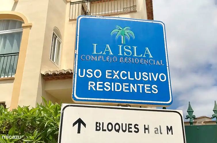 Apt La Isla Bonita (500m van strand)