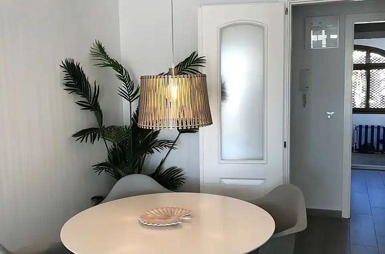 Apt La Isla Bonita (500m van strand)