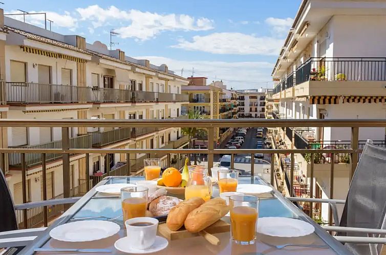 cozy apartment 3 min. from the beach
