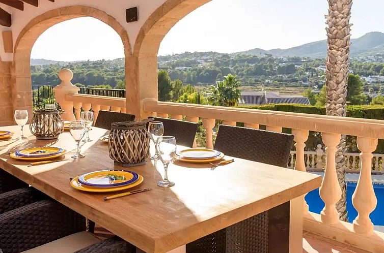 Luxe vakantiehuis Javea 12p. zwembad