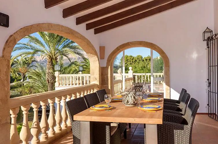 Luxe vakantiehuis Javea 12p. zwembad