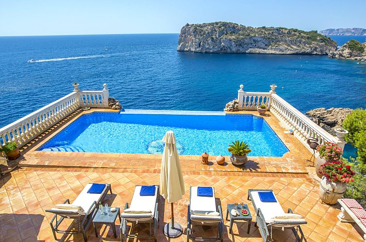 Vakantiehuis Villa El Paraiso al Mar Ambolo