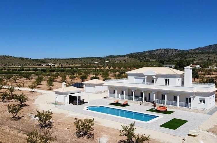 Vrijstaande woning in Pinoso