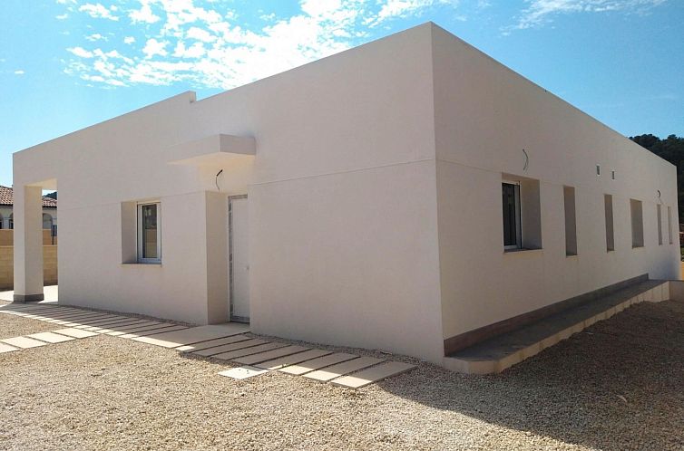 Vrijstaande woning in La Romana