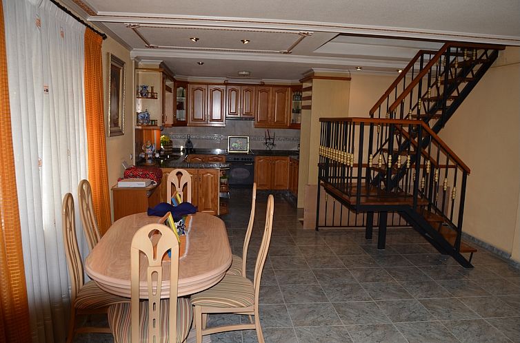 Vrijstaande woning in La Romana