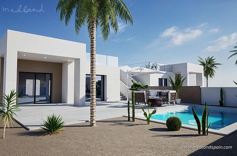 Vrijstaande woning in La Romana