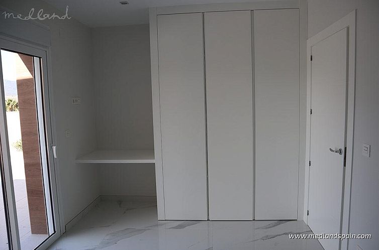 Vrijstaande woning in La Romana