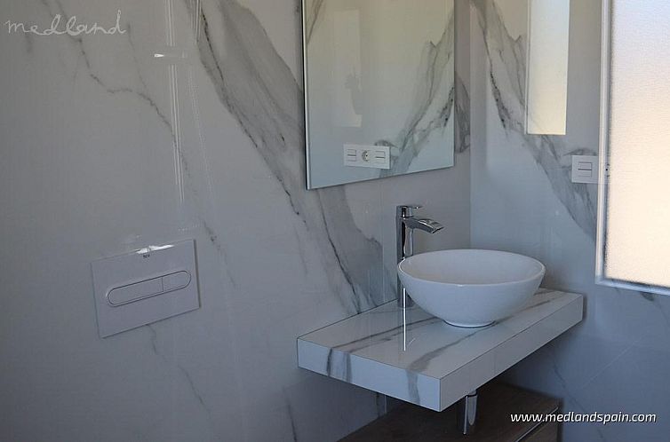 Vrijstaande woning in La Romana