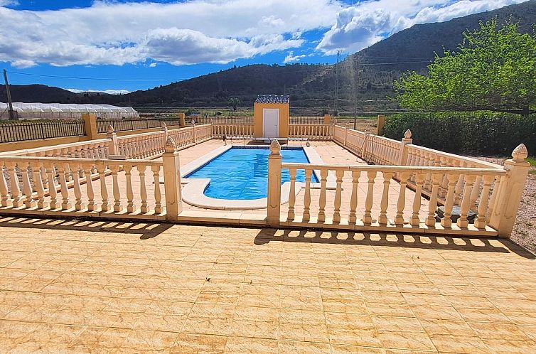 Vrijstaande woning in La Romana
