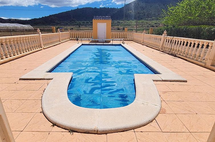 Vrijstaande woning in La Romana
