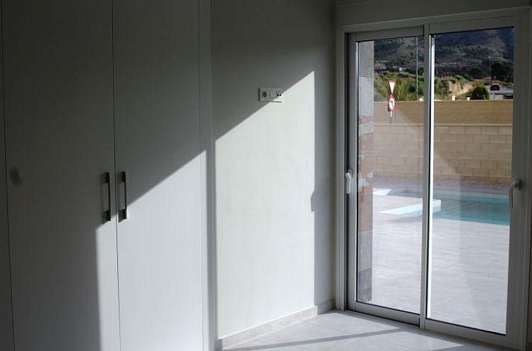 Vrijstaande woning in La Romana