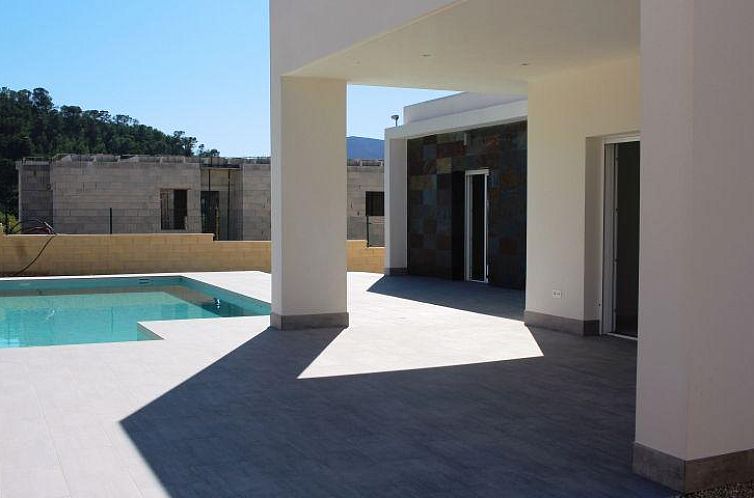 Vrijstaande woning in La Romana