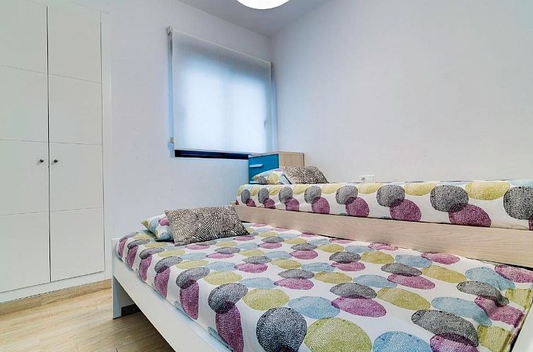 Appartement "Pinada Beach" mit Schwimmbad