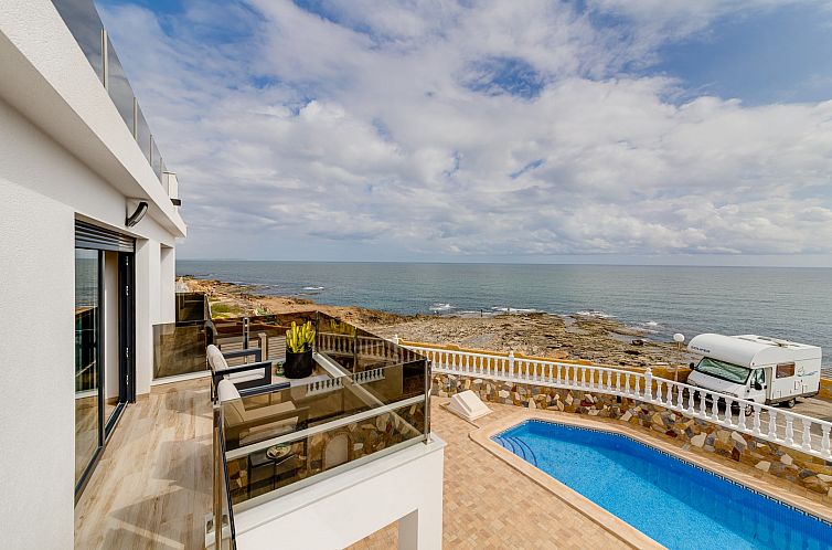 Geschakelde woning in Torrevieja
