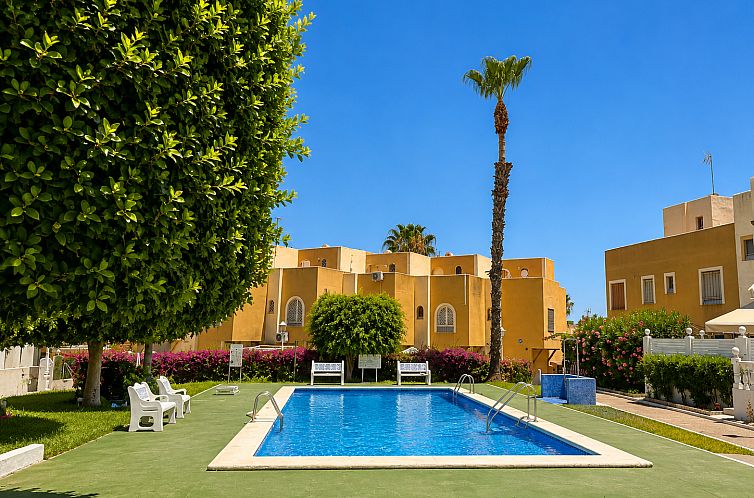 Geschakelde woning in La Mata