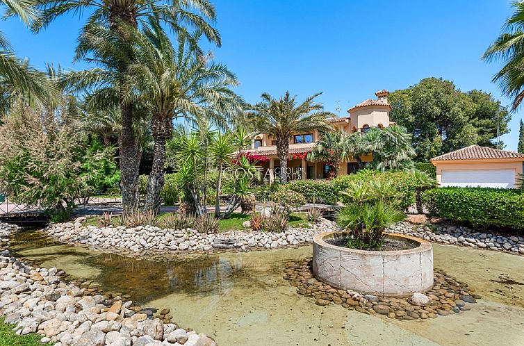 Vrijstaande woning in Elche