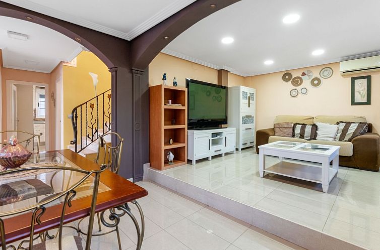 Vrijstaande woning in Elche