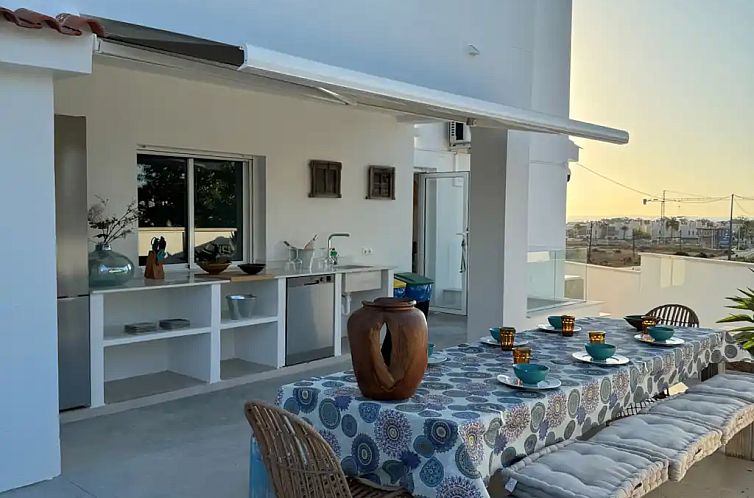 Beach house la marina