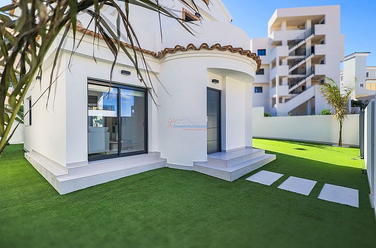 Vrijstaande woning in Campoamor