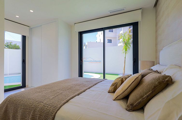 Vrijstaande woning in Campoamor