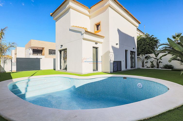 Vrijstaande woning in Campoamor