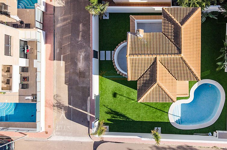 Vrijstaande woning in Campoamor