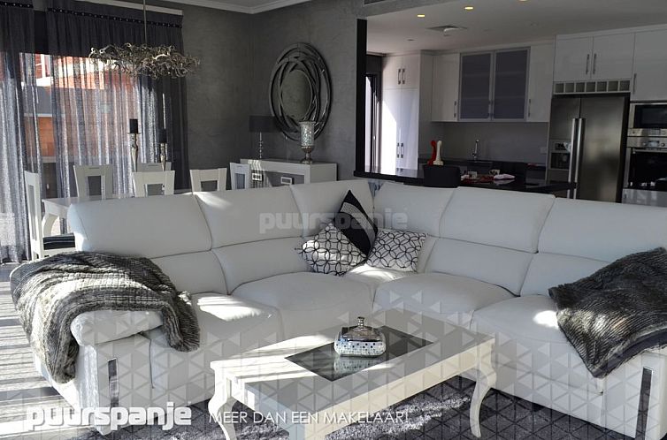 Vrijstaande woning in Campoamor