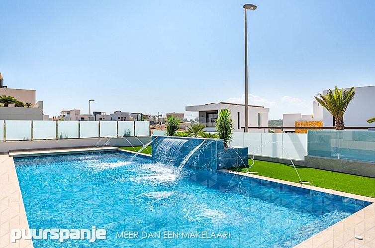 Vrijstaande woning in Campoamor