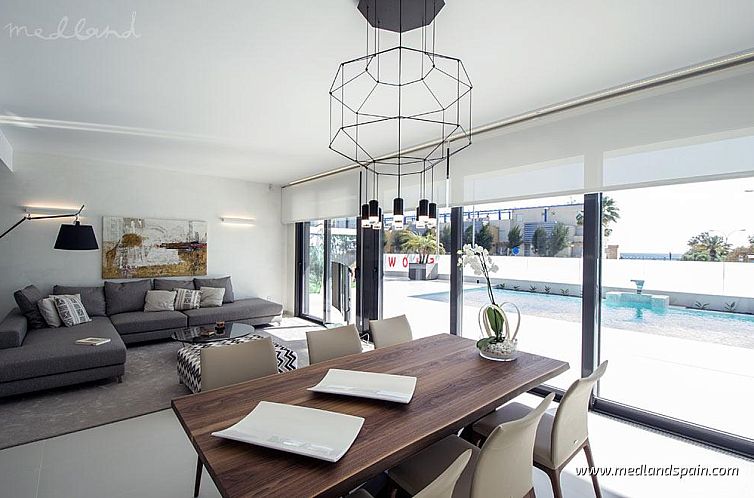 Vrijstaande woning in Campoamor