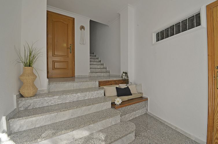 Vrijstaande woning in Sax