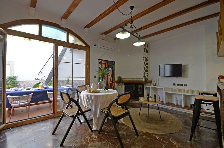 Vrijstaande woning in Sax