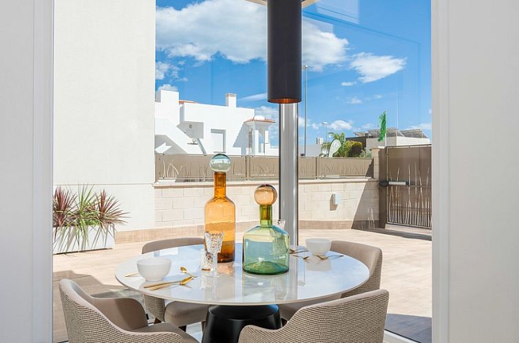 Vrijstaande woning in Los Montesinos