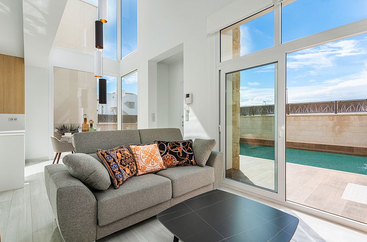 Vrijstaande woning in Los Montesinos