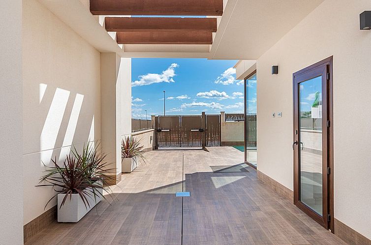 Vrijstaande woning in Los Montesinos