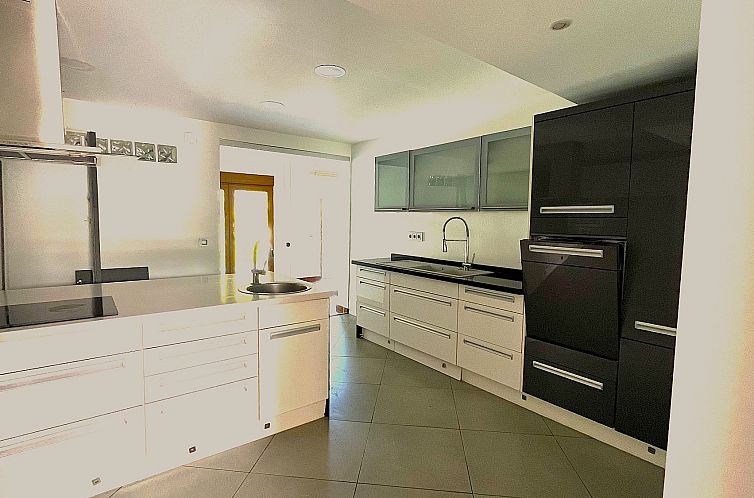 Vrijstaande woning in La Nucía