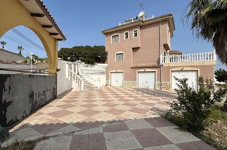 Vrijstaande woning in Ciudad Quesada