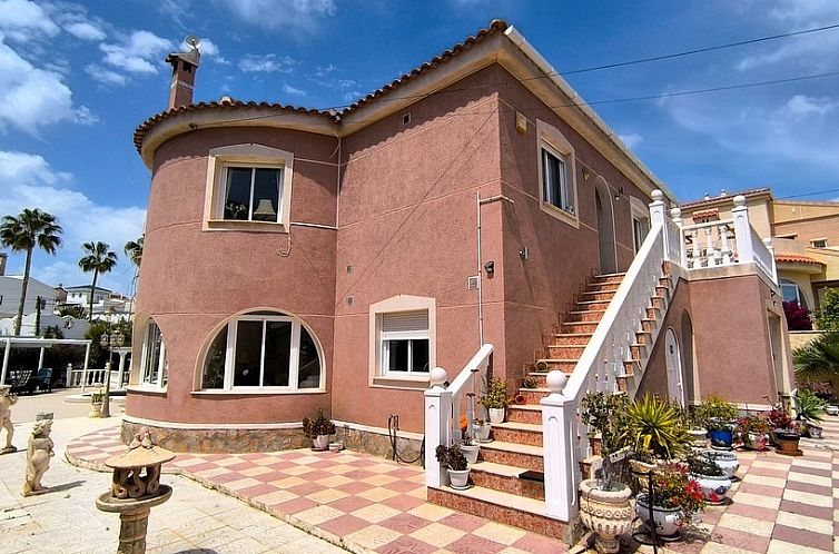 Vrijstaande woning in Ciudad Quesada