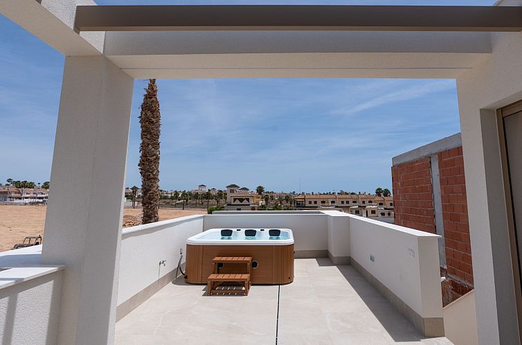 Vrijstaande woning in Ciudad Quesada