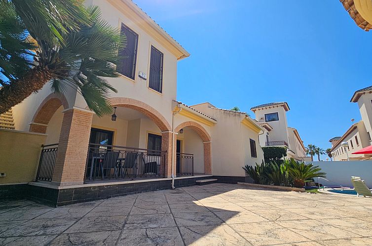 Vrijstaande woning in Ciudad Quesada