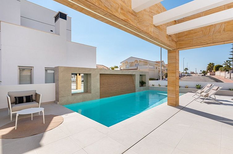 Vrijstaande woning in Ciudad Quesada