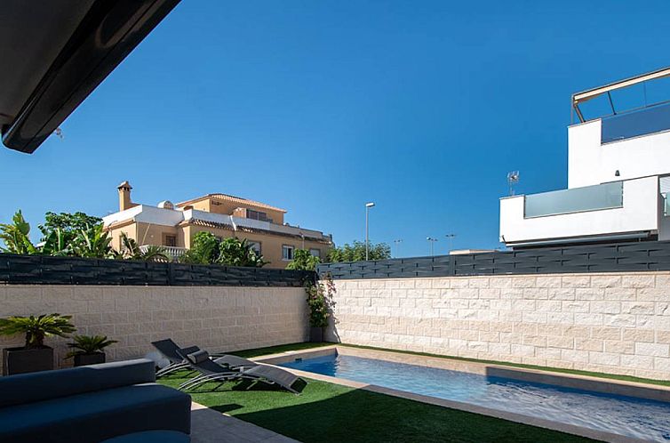Vrijstaande woning in Ciudad Quesada