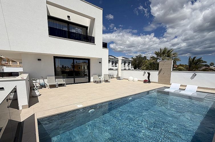 Vrijstaande woning in Ciudad Quesada