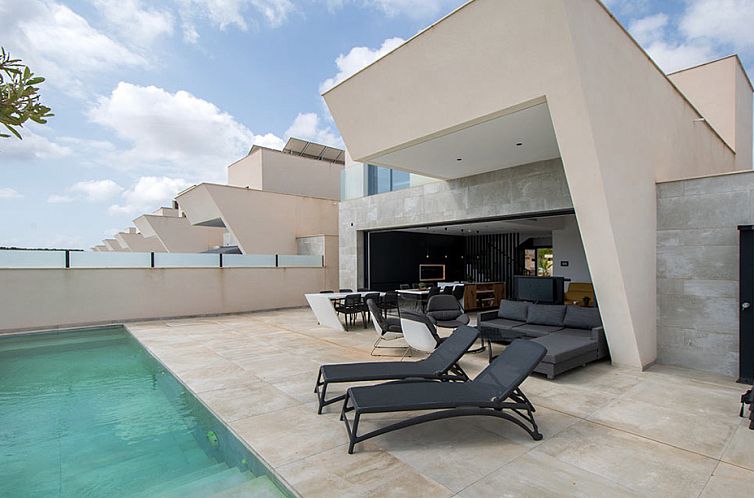 Vrijstaande woning in Ciudad Quesada