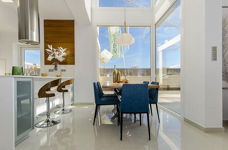 Vrijstaande woning in Ciudad Quesada