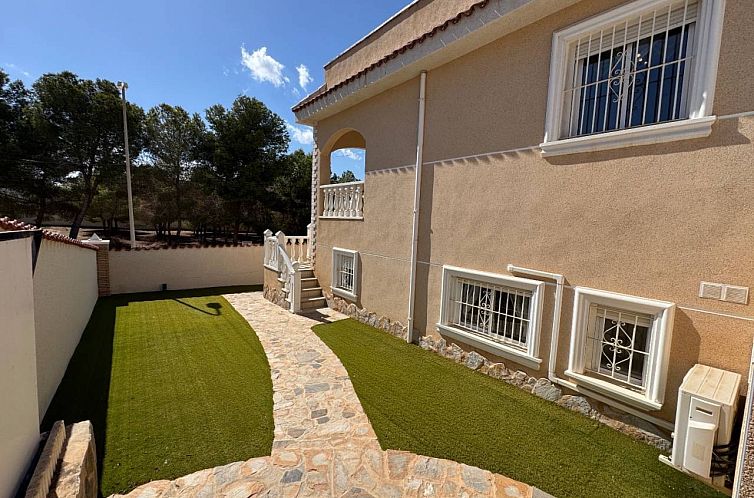 Vrijstaande woning in Ciudad Quesada