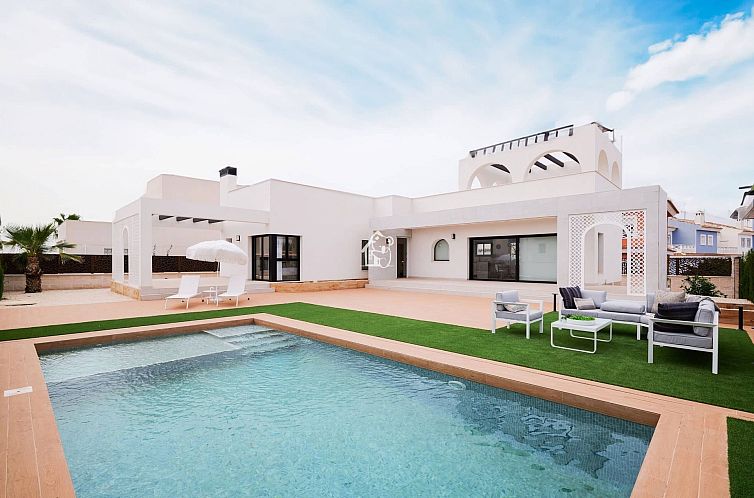 Vrijstaande woning in Ciudad Quesada